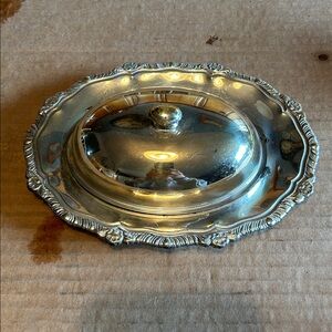 Oneida Silver Plated Oval Butter Dish with Ornate Lid